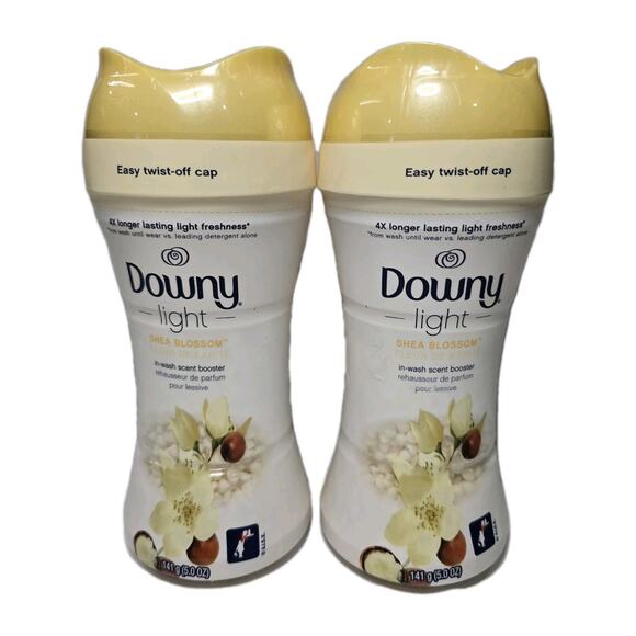 2 Pack Downy Light Shea Blossom In Wash Scent Booster No Heavy Parfums 5.0oz - Picture 1 of 5